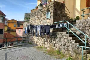 Porto: Off the Beaten Track Private Tour mit Weinverkostung