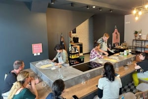 Oporto: Clase de cocina para aprender a hacer pasteles de nata desde cero