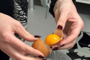 Porto: Workshop di Pastel de Nata o di pittura su azulejos