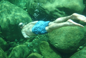 Porto: Peneda-Gerês National Park Tour mit Kajakfahren und Mittagessen