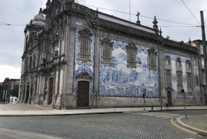 Porto + visita e degustazione della cantina del porto + tour della fabbrica di sardine