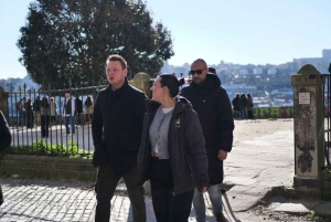 Порту: индивидуальная экскурсия по историческому центру города на автомобиле Ford T