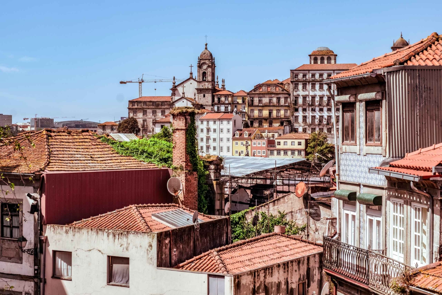Porto Portrait Tour: Luz, Textura e Emoção Urbana