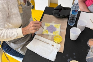 Porto: laboratorio di pittura di piastrelle azulejo portoghesi con vino