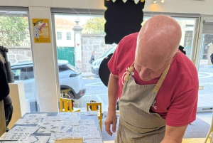 Porto: Portugese azulejo-tegelwerkplaats met wijn