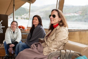 Порту: Экскурсия по долине Дору для небольшой группы, круиз и обед