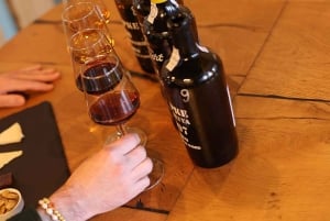 Porto: Port Wine Tasting – 1-Hour Masterclass with Sommelier