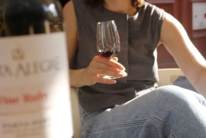 ポルト：プレミアム ポルトガル フード ツアーと観光