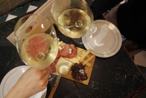 ポルト：プレミアム ポルトガル フード ツアーと観光