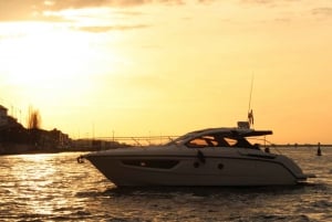 Oporto: Crucero privado en yate con vinos y aperitivos locales