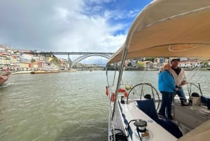 Porto: Wycieczka statkiem po rzece Douro z degustacją wina (mała grupa)