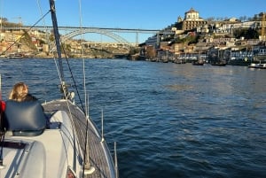 Porto: Wycieczka statkiem po rzece Douro z degustacją wina (mała grupa)