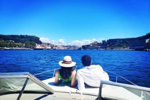 Yksityinen venekierros Pte D:hen Luís 1h, jopa 6px Sunset-vaihtoehto