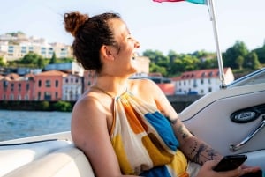 Oporto: crucero privado por el Duero - 1:30 horas, hasta 6 personas