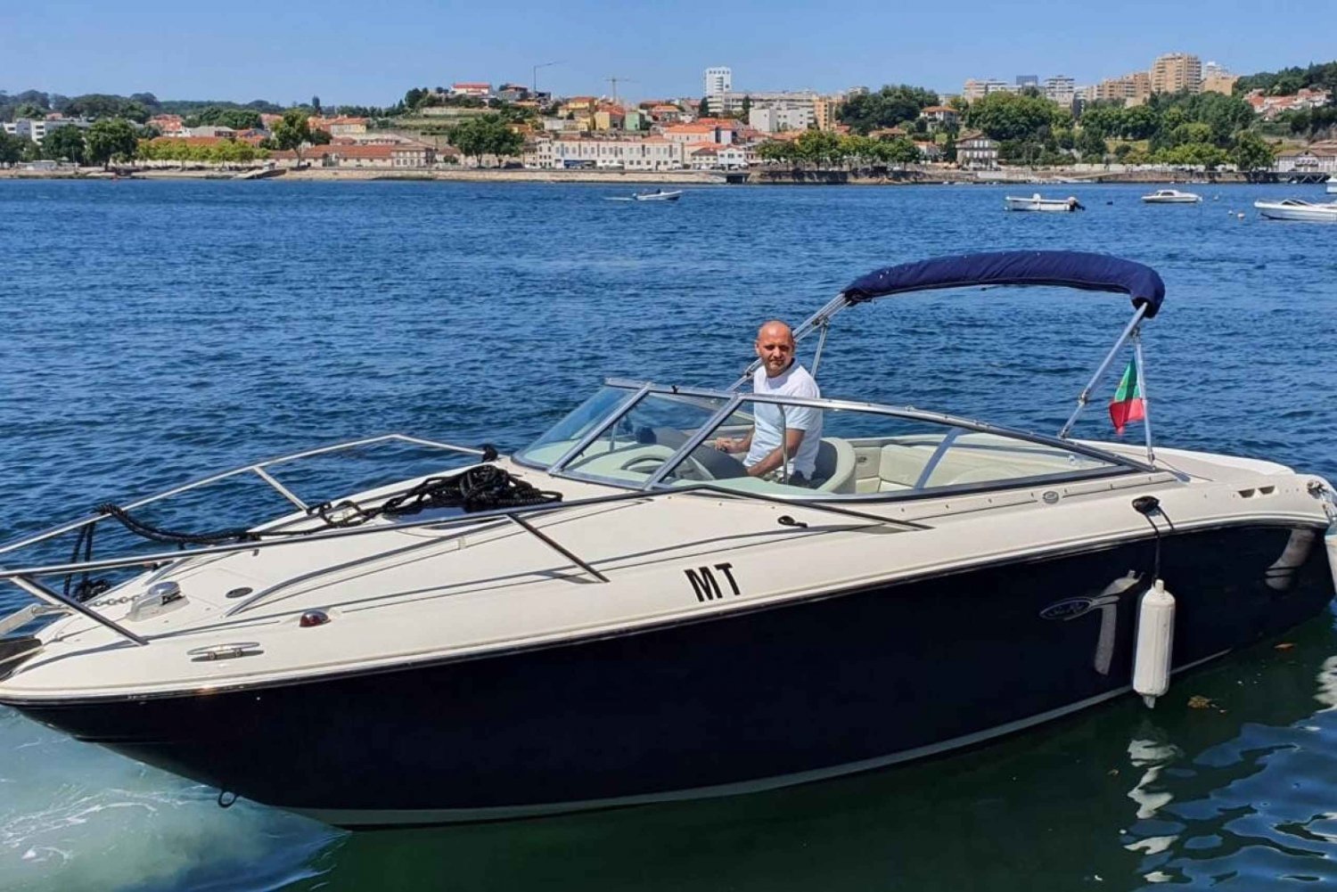 PORTO: Privat kryssning på Douro – upp till 6 personer – 2/3 timmar