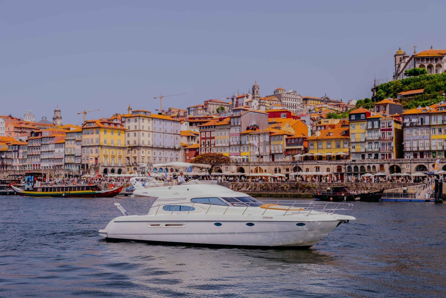 Porto : croisière privée avec vin local, collation et 6 ponts