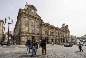 Porto : Visite touristique privée et personnalisable avec un local