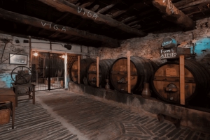 Porto: Private Douro Valley 4x4 Tour with Lunch