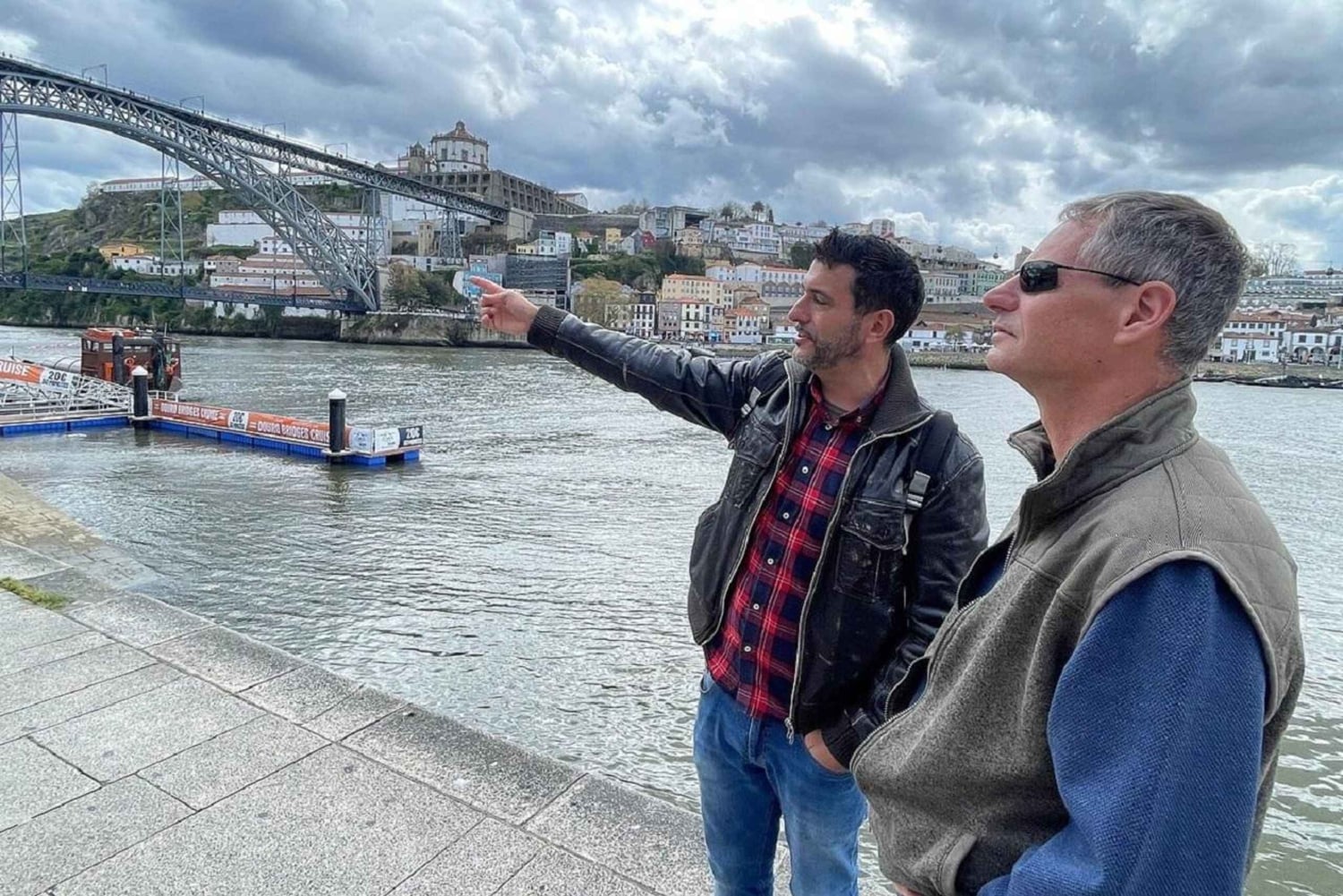 Porto: Visita Privada a Pé ao Centro Histórico com Degustação