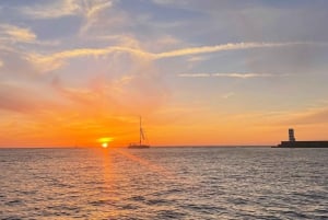 Porto: Prywatny statek wycieczkowy Douro (tylko dla Ciebie)6 mostów/zachód słońca