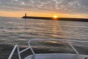 Porto: Prywatny statek wycieczkowy Douro (tylko dla Ciebie)6 mostów/zachód słońca