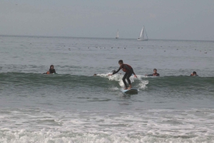 Oporto: Clase privada de surf para una persona en la playa de Matosinhos