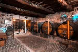 Porto: Private Tour Douro Valley/Winery SECXVIII /Boat/Lunch
