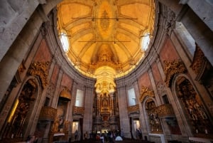 Porto: Private Tour with Locals – Highlights & Hidden Gems