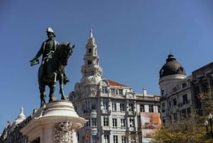 Porto: Private Tour with Locals – Highlights & Hidden Gems
