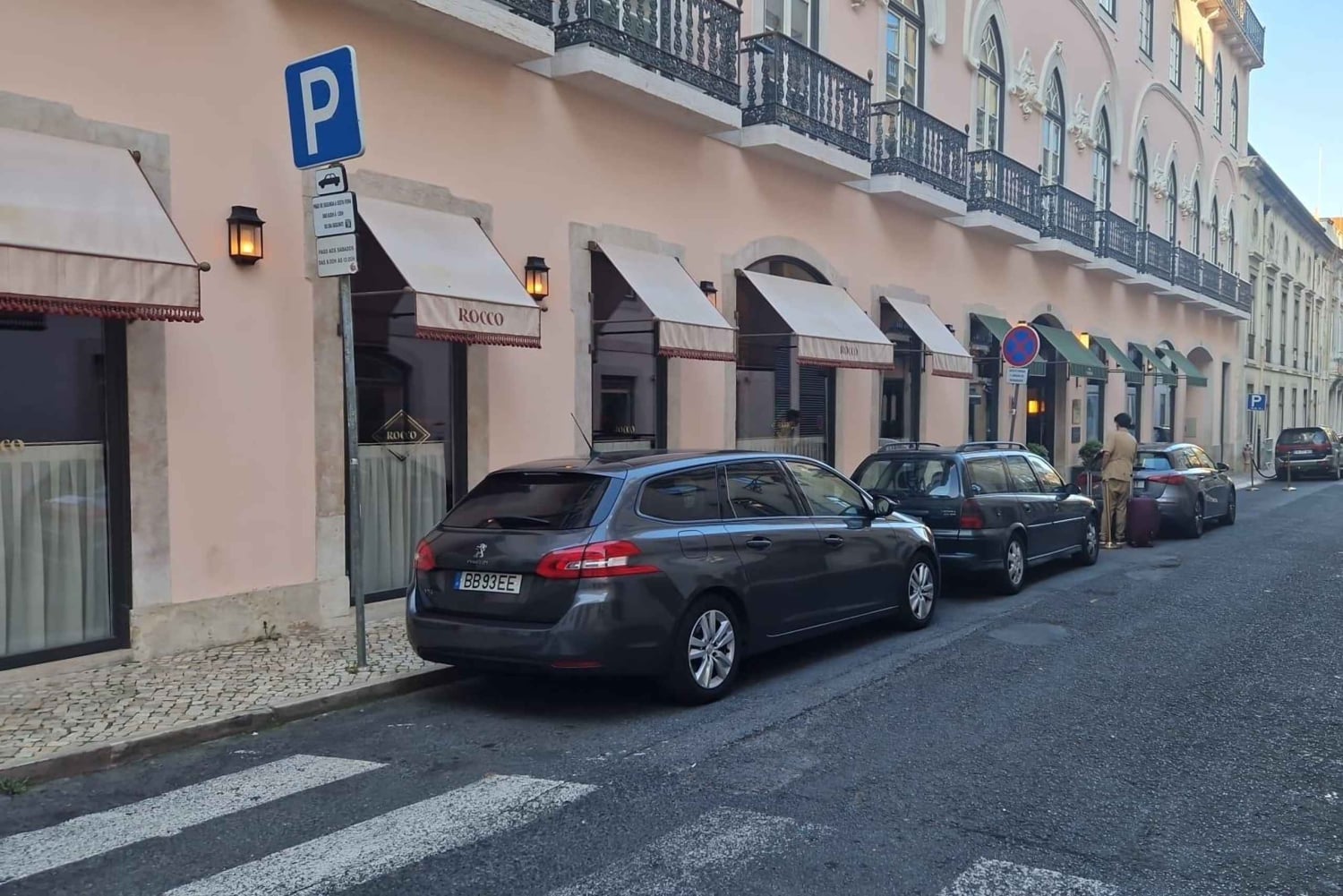 Porto: Privé transfer van/naar Lissabon