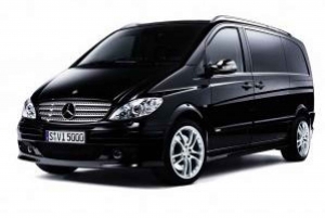 Porto: Private Transfer to Porto Airport (OPO)