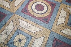 Privat byvandring i Porto med hurtig adgang til Lello