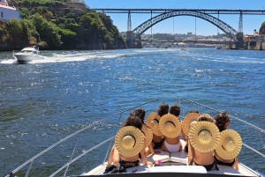 Porto: Tour privato in yacht sul fiume Douro - fino a 12 persone