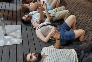 Porto: PubCrawl med 6 drinker + VIP-klubbinngang