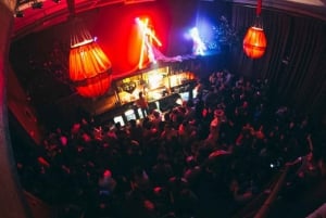 Porto: PubCrawl med 6 drinker + VIP-klubbinngang