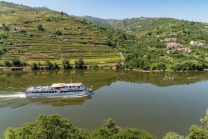 Porto/Regua/Porto (og omvendt): Cruise på elven Douro + lunsj