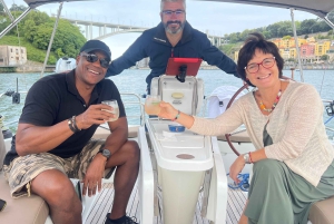 Porto: Afslappende sejltur med havn på Douro-floden