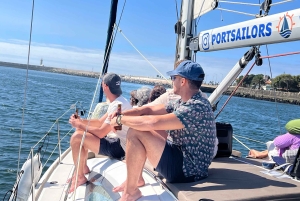 Porto: Relaxing Sailboat Cruise with Port on the Douro River