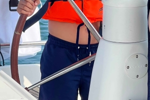 Porto: Relaxing Sailboat Cruise with Port on the Douro River