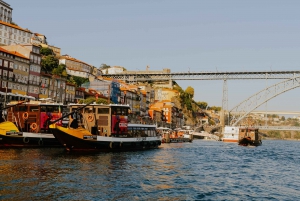 Porto: Romantic Sailboat Cruise