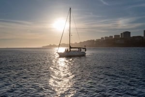 Porto: Romantic Sailboat Cruise