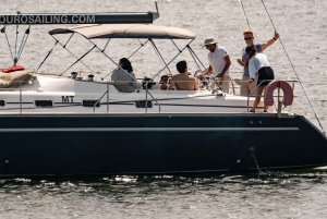 Oporto: navega, bebe y saborea: tour en barco por el Duero con cata de vino