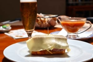 Porto: tour gastronomico portoghese autentico + 5 degustazioni