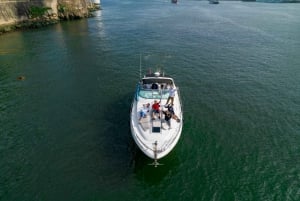 Porto: Bootsfahrt bei Sonnenuntergang oder tagsüber mit Begrüßungsgetränk