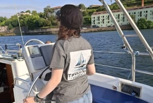 Porto Sunset: Sailboat Tour with Welcome Drink and snacks