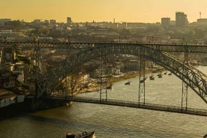 Porto: Spasertur i solnedgangen med portvinsmaking