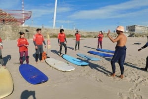 Porto: Lezione di surf con la prima scuola di surf di Porto!