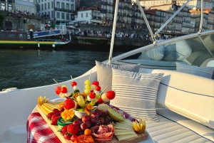 Porto TASTING Boat Tour: Bridges, River Mouth, Wine & Food