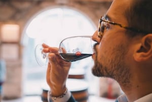 Porto: Taylor's Port Cellars & Smaking