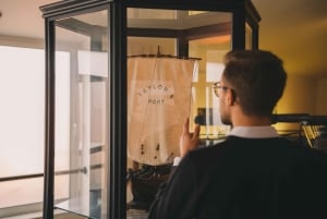 Porto: Taylor's Port Cellars & Smaking